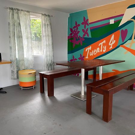 Twenty4 Hostel Paramaribo Exterior photo