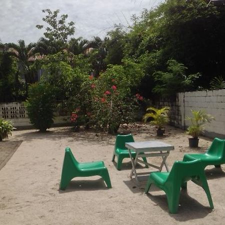 Twenty4 Hostel Paramaribo Exterior photo