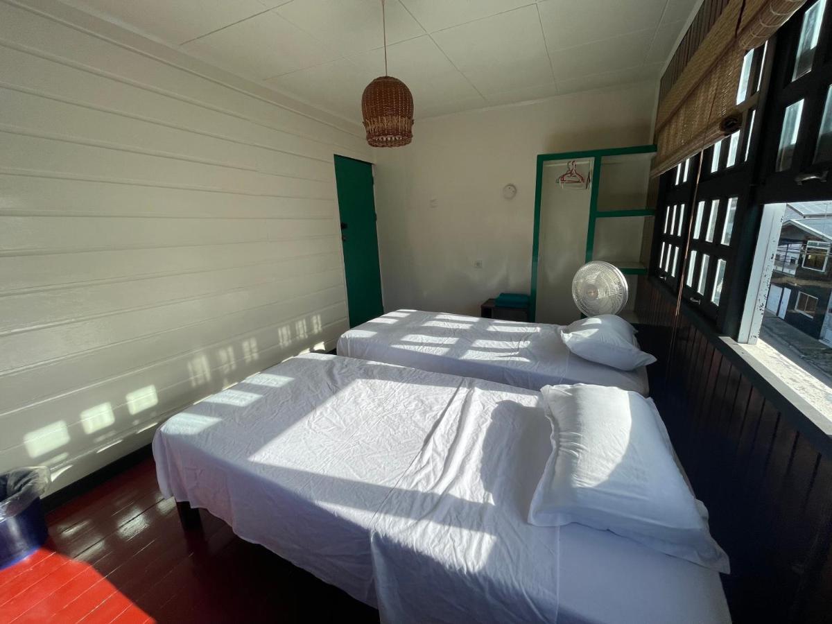 Twenty4 Hostel Paramaribo Exterior photo