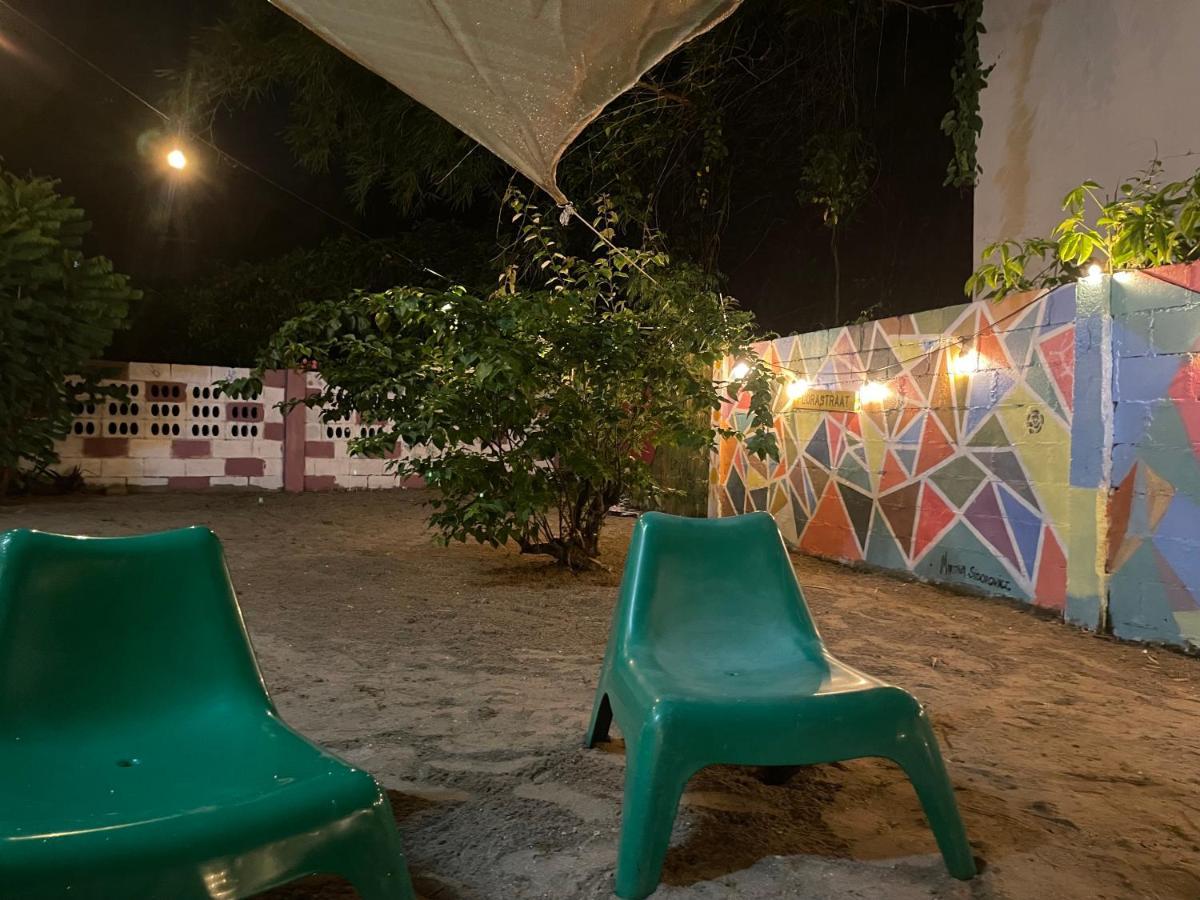 Twenty4 Hostel Paramaribo Exterior photo