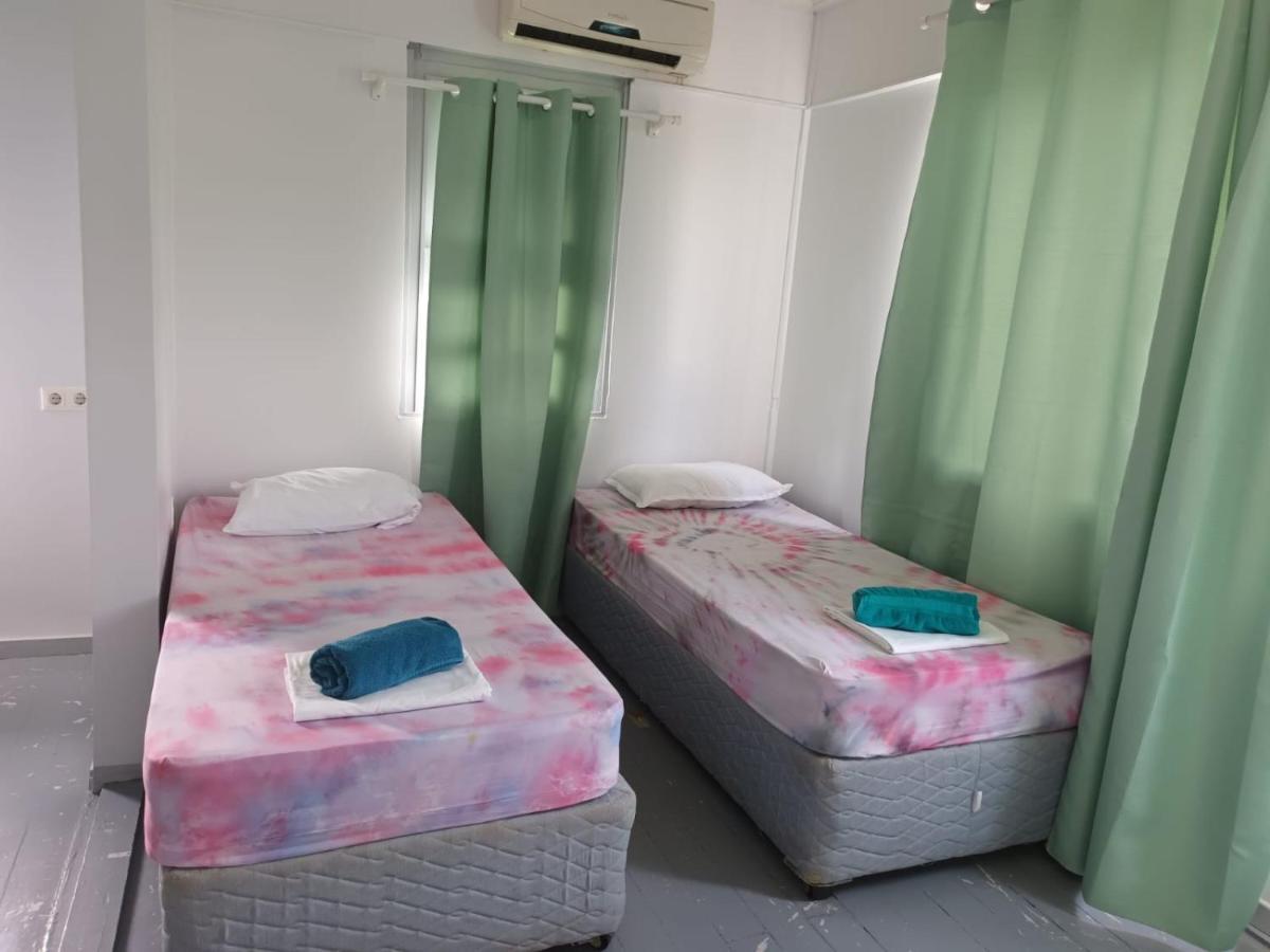 Twenty4 Hostel Paramaribo Exterior photo