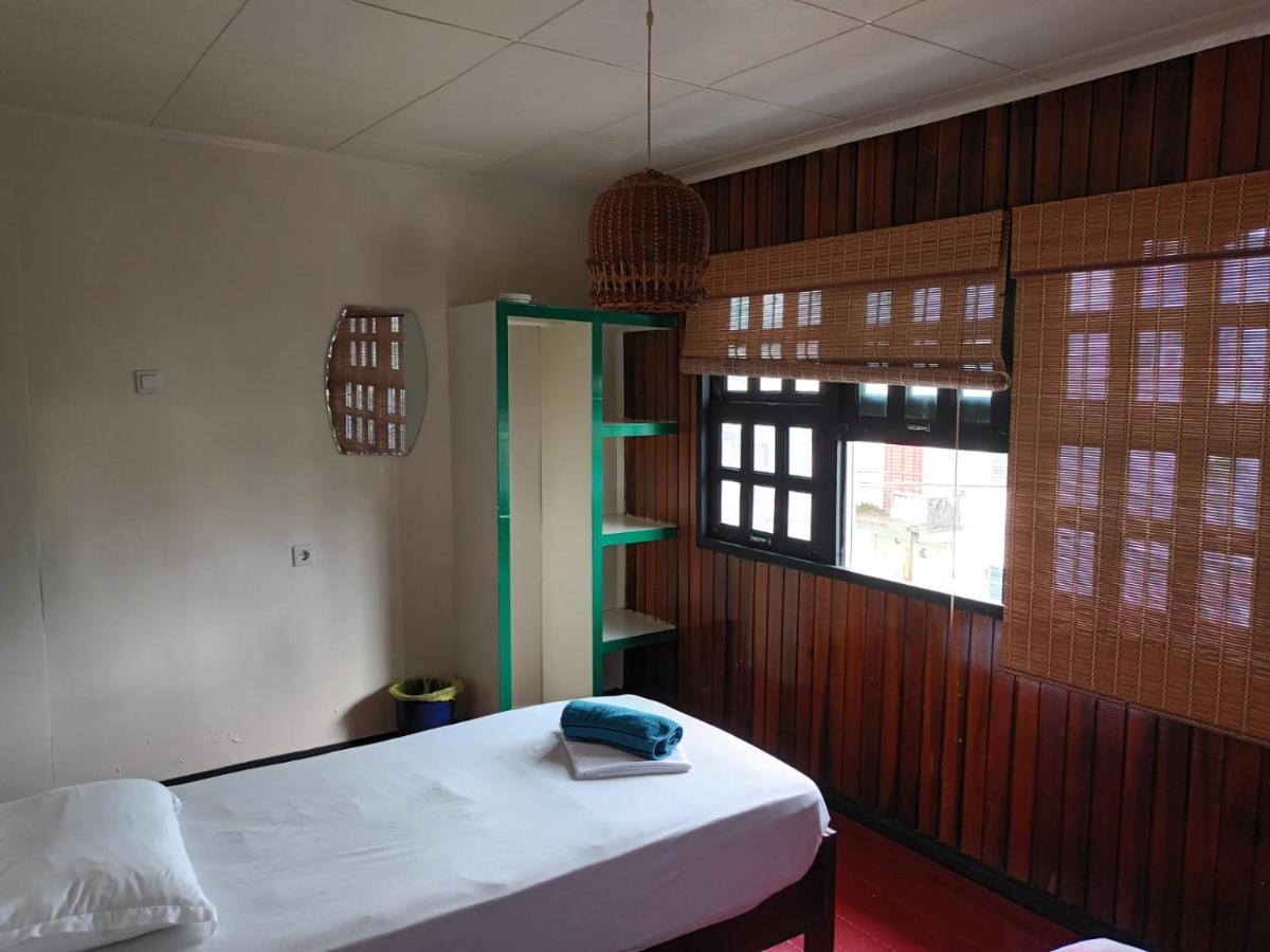 Twenty4 Hostel Paramaribo Exterior photo