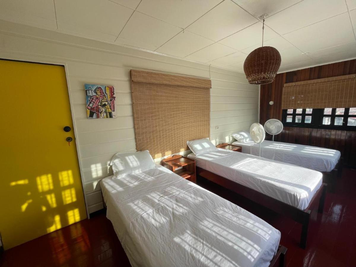 Twenty4 Hostel Paramaribo Exterior photo