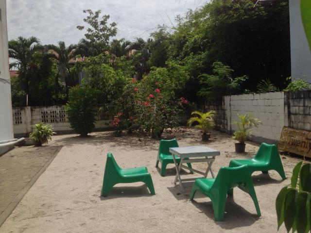Twenty4 Hostel Paramaribo Exterior photo